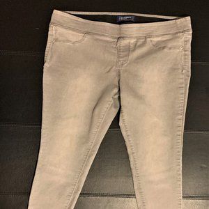 Old Navy Gray Mid-Rise Rockstar Jeggings